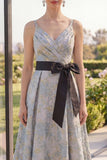 Robe midi fleurie asymétrique à col en V bleu poussiéreux Jacquard avec nœud