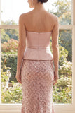 Robe Maxi scintillante sans bretelles en rouge à paillettes avec ceinture