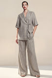Costumes femmes à manches courtes gris à revers cranté en deux pièces