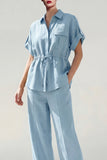 Costumes deux pièces pour femmes à col bleu avec poches