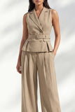 Costume féminin double boutonnage à boutonnage long et ajusté à revers kaki avec ceinture