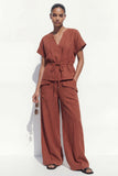 Costume longue femme à manche courte à manches courtes en caramel avec ceinture