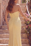 Petite robe de bal longue perle en perles franchées à la sirène jaune