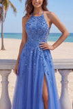 Corset de fin d’année bleu foncé à col nu file, perles et applique, longue robe de bal avec fente