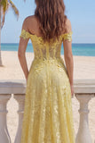 Corset de bal jaune en dentelle à épaules dénudées, robe longue de bal