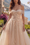 Corset de bal long corset décollé en A en Champagne avec des appliques