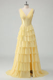 Corset en chiffon jaune beurre à col en V à trajets à étages Maxi froncé