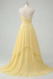 Robe Maxi jaune beurre chiffon ligne en A à une épaule froncée