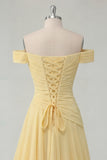 Robe maxi jaune A-line à fête en chiffon chiffon dénudé