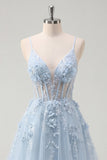 Robe de bal longue longue robe de bal à bretelles fines bleues à bretelles bleues à perles transparentes