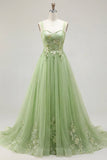 Robe de bal longue à bretelles fines verte à bretelles fines avec des appliques