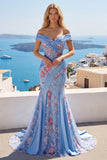 Corset bleu à col en V avec un corset de fin d’année long