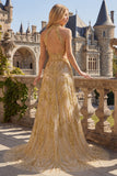 Robe de soirée longue dorée pailletée ligne A dos nu perlée
