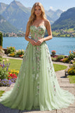 Robe de bal de bal verte fleurie brodée en ligne A en forme de robe de bal