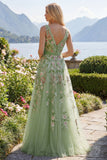 Robe de bal de bal verte fleurale à col en V avec application de la ligne A