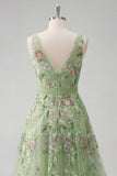 Robe de bal de bal verte fleurale à col en V avec application de la ligne A
