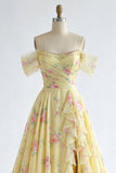 Robe longue de bal de promo jaune jaune scintillante, à volants décollés et ornée de perles