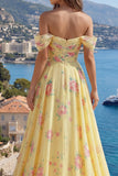 Robe longue de bal de promo jaune jaune scintillante, à volants décollés et ornée de perles