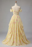 Robe de bal longue jaune ligne A épaules froncées imprimé floral