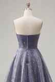 Élégante robe de bal longue étoilée avec un corsage sculptural froncé et une jupe trapèze en A