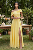 Robe maxi jaune à une épaule en ligne A avec fente