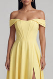 Robe maskini jaune corset à épaules décollées en A avec fente