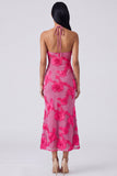 Robe midi sirène à col nu bleu avec broderie florale