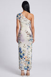 Robe longue à fourreau à une épaule en ivoire florale