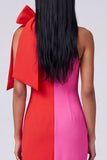 Robe Maxi bodycon à une épaule noire et blanche avec nœud