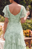 Manches à manches à fleurs carrées en sauge poussiéreuse Une robe longue à volants en ligne