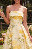 Robe fleurie jaune sans bretelles A Line High-Low