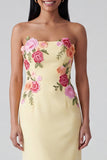 Robe longue fleurie jaune clair à anneau sans anneau