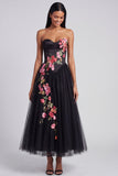 Robe longue longue de cérémonie longue en tulle noir à fleurs en forme de ligne A