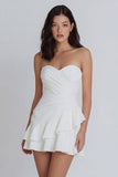 Robe courte de remise de diplôme Sweetheart A-Line à fronçons