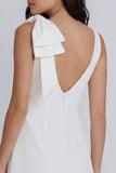 Robe miniature Ivoire Bodycon à col rond froncé avec nœud