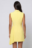 Robe de travail plissée asymétrique plissée en châle jaune