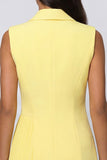 Robe de travail plissée asymétrique plissée en châle jaune