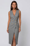 Robe midi grise à pois à double boutonnage à double boutonnage et fourreau avec fente