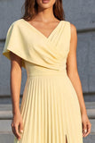 Robe de travail midi à col jaune asymétrique plissée A Line