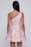 Robe de mini-rentrée rose Jacquard à une épaule avec un nœud