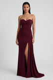 Longue robe formelle sirène sans cercles bordeaux