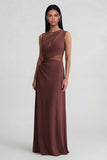 Robe formelle marron à col rond découpée à découpe illusion