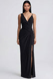 Robe formelle noire à col en V avec fente
