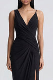 Robe formelle noire à col en V avec fente