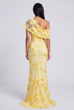 Robe formelle à col asymétrique en sirène jaune avec broderies florales