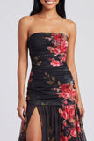 Robe fleurie ivoire sans bretelles avec fente
