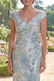 Robe de la mère de la mariée sirène bleue à col en V Jacquard à long nœud