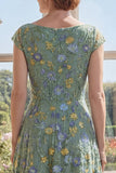 Robe longue de la mère de la mariée en tulle vert brodée en V, décolleté en V