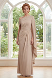 Champagne robe longue en mousseline chiffon froncée avec une cape latérale