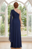 Robe de la mère de la mariée en chiffon bleu marine à une épaule avec manches de cape